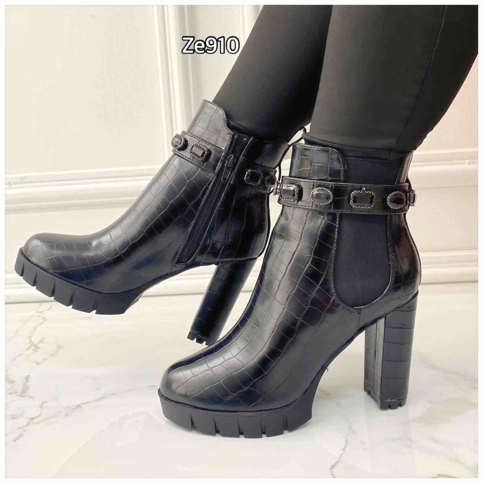 Botin negro textura aplique piedras tacon 10cm 201-32 C18